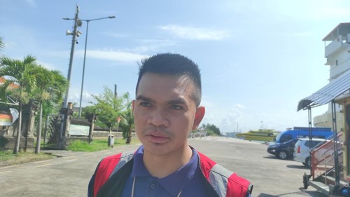 Kepala Cabang PT Pelni Denpasar Muhammad Ardiansyah saat ditemui detikBali di Pelabuhan Benoa, Jumat (21/4/2023).