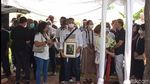 Kahitna Antar Carlo Saba ke Peristirahatan Terakhir
