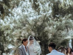 10 Potret Pernikahan Mewah Anak Raja Judi Makau di Bali, Dijaga 120 Sekuriti