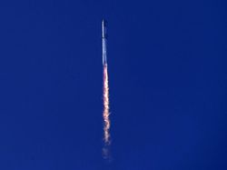 Roket Starship SpaceX Meledak 4 Menit Setelah Diluncurkan