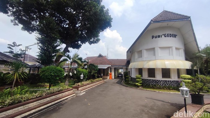 Rumah dinas Ganjar Pranowo nampak lengang jelang PDIP umumkan Capres 2024, Jumat (21/4/2023).