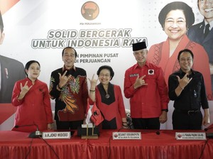 Hamper Politik untuk Ganjar