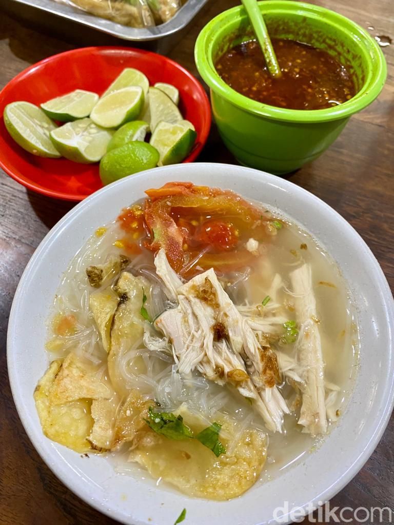 Segar! Soto Gading Favorit Jokowi yang Gurihnya Ngangeni