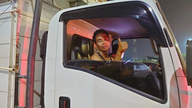 Sopir truk di Pelabuhan Ciwandan