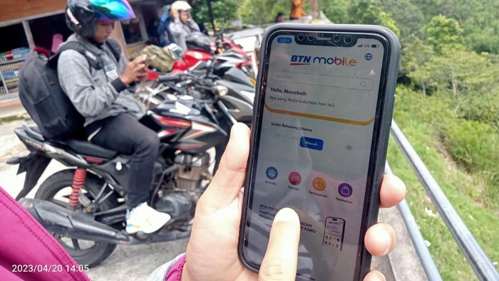 Dalam rangka Ramadan dan menyambut Hari Raya Idul FItri, beragam program promo disajikan untuk para pelanggan dan pengguna Aplikasi BTN Mobile. Apa saja?