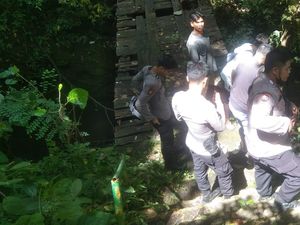 Terjadi Lagi, Bule Jatuh dari Tebing Air Terjun, Kali Ini di Lombok