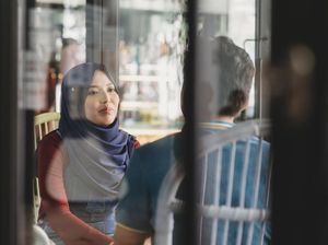 Banyak Orang Kepo Soal Jodoh Saat Lebaran? Mungkin Ini Penjelasan Psikisnya