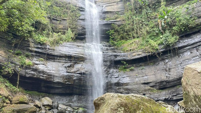 Air Terjun Karawa