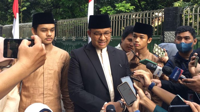 Anies Baswedan usai salat Id di Masjid Istiqlal (Mulia/detikcom)
