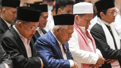 Didampingi JK, Wapres Maruf Amin Salat Idul Fitri di Istiqlal
