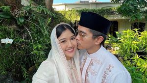 7 Gaya Mesra Kaesang Pangarep dan Erina Gudono, Jomblo Jangan Iri!