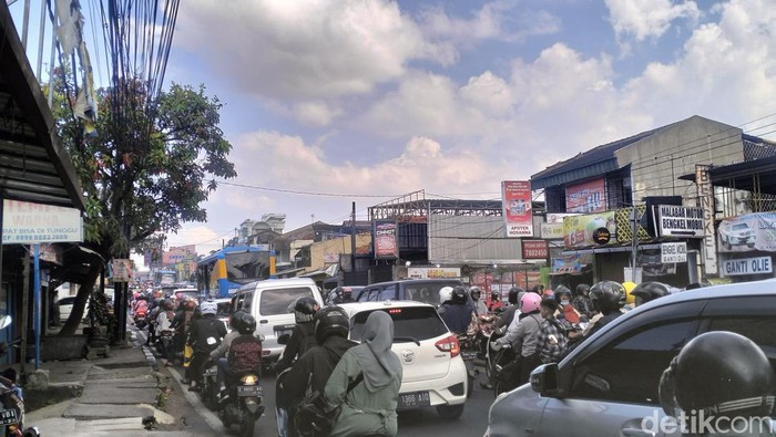 Kemacetan jalan di Bandung.
