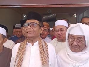 Mahfud Ungkap Tumpas KKB Tidak Sulit tapi Nyawa Pilot Susi Air Diutamakan