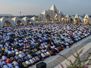Tata Cara Sholat Idul Adha, Bacaan Niat dan Panduan Lengkapnya