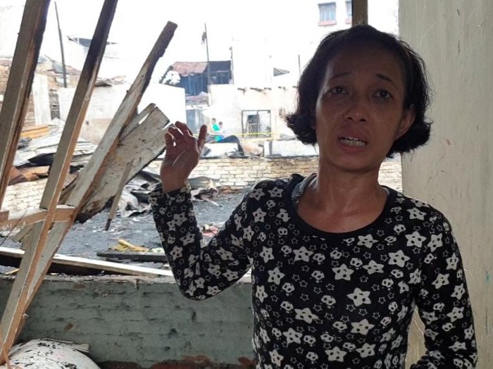 Rita Mariana (39) saat diwawancarai di Jalan Pertempuran, Kota Medan, Sabtu (22/4/2023) Goklas Wisely