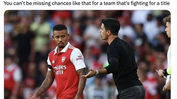 Gabriel Jesus menurut netizen ini seharusnya tidak dipasang saja karena menyia-nyiakan peluang penting. Foto: Twitter