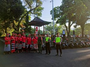 Suksma Pecalang, Sudah Jaga Umat Muslim Salat Id di Tanah Aron