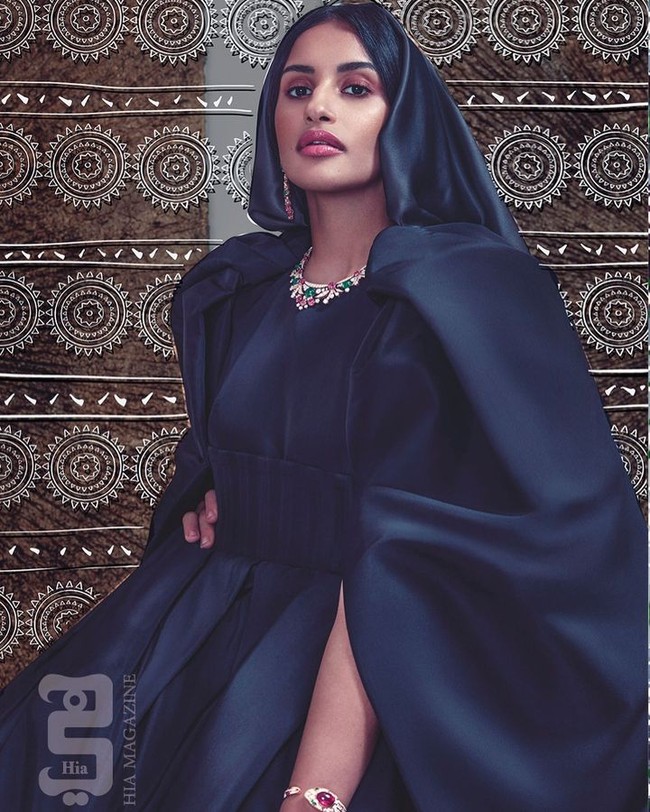 Putri Loulwa Binti Yazeed Al-Saud adalah anak dari Pangeran Yazeed bin Saud Al-Saud yang sering tampil di publik. Ia dikenal sebagai salah satu putri Saudi yang aktif sebagai pebisnis dan sering hadir di berbagai acara fashion. Foto: Instagram