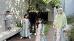 10 Gaya Lebaran Seleb (2)