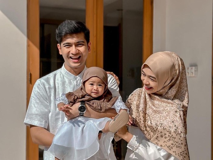 Seleb rayakan Lebaran.