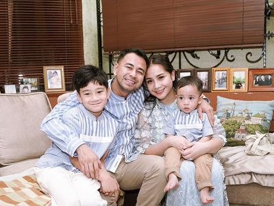 10 Gaya Lebaran Seleb (2)