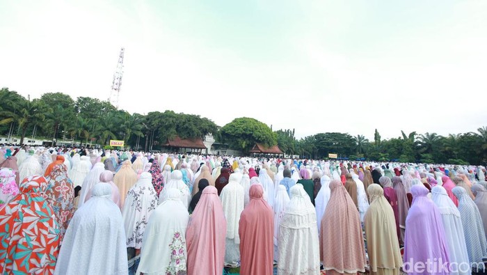 Suasana Salat Id di Banyuwangi