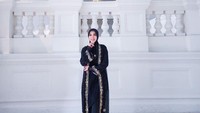 Selamat Lebaran ya, Inces. Foto: instagram