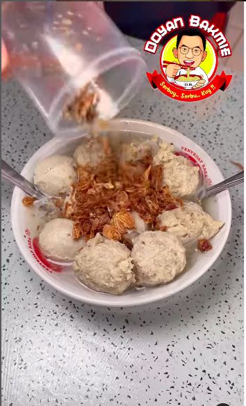 Tempat makan bakso enak