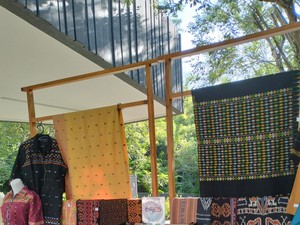 Tenun Fashion Bazar di Goa Batu Cermin Labuan Bajo Dongkrak Merek Lokal