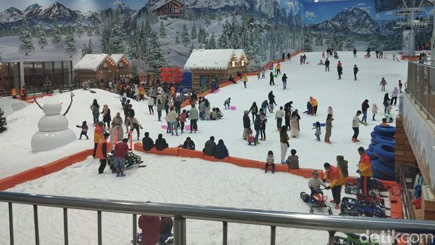 Trans Snow World Makassar.