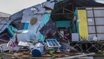 2 Kapal Tongkang Hancurkan Puluhan Rumah Warga di Kalsel
