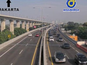 Lalin di Tol MBZ Arah Cikampek Padat, Ini Titik-titiknya