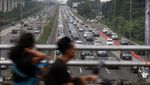 Kepadatan Tol Jagorawi di Hari Kedua Lebaran