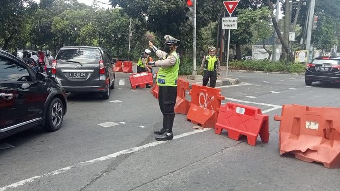 Lalin menuju Ragunan, Jaksel Ditutup sementara