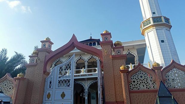 Masjid Nurul Huda di Kampung Gelgel, Kecamatan Klungkung.