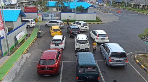Kondisi di Pelabuhan Gilimanuk ramai lancar, Minggu (23/4/2023).
