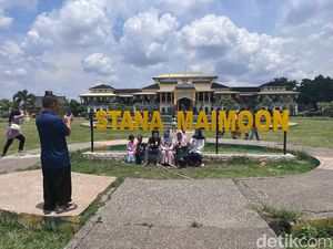 Momen Lebaran, Pengunjung Nikmati Wisata di Istana Maimun Meningkat