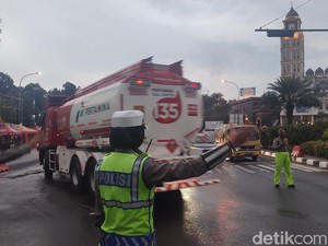 One Way Puncak Arah Jakarta Berakhir, Lalin Normal 2 Arah