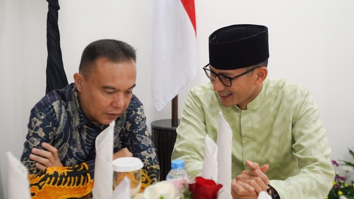Sandiaga Uno bertemu Dasco Sandiaga Uno bertemu Ketua Harian Gerindra Dasco