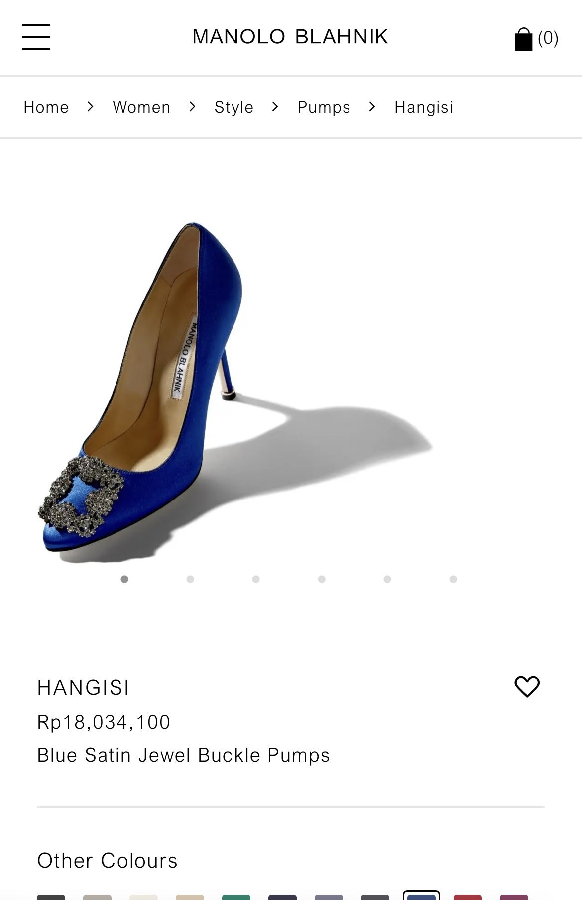 Sepatu yang dikenakan Annisa Pohan