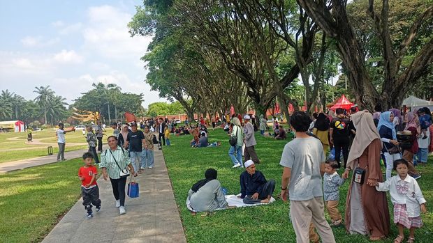 Suasana TMII di hari kedua Lebaran (Adrial/detikcom)