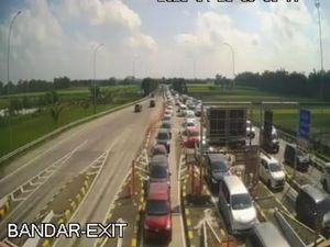 Jalur Bandar Kedungmulyo Jombang Padat, Akses Keluar Tol Jomo Dialihkan