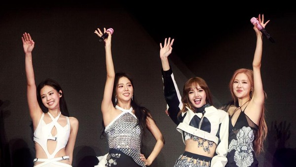 Momen Epik BLACKPINK Bikin Coachella Week 2 Panas!