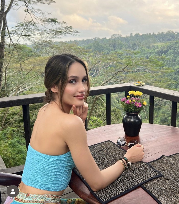 Cinta Laura Kiehl