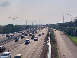 Panas Ugal-ugalan Bikin Cepat Mengantuk, Ini Saran Dokter untuk Pemudik