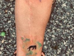 Potret Seni Tato Tutupi Bekas Luka Menjadi Artistik