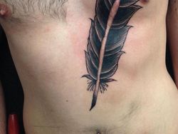 Potret Seni Tato Tutupi Bekas Luka Menjadi Artistik