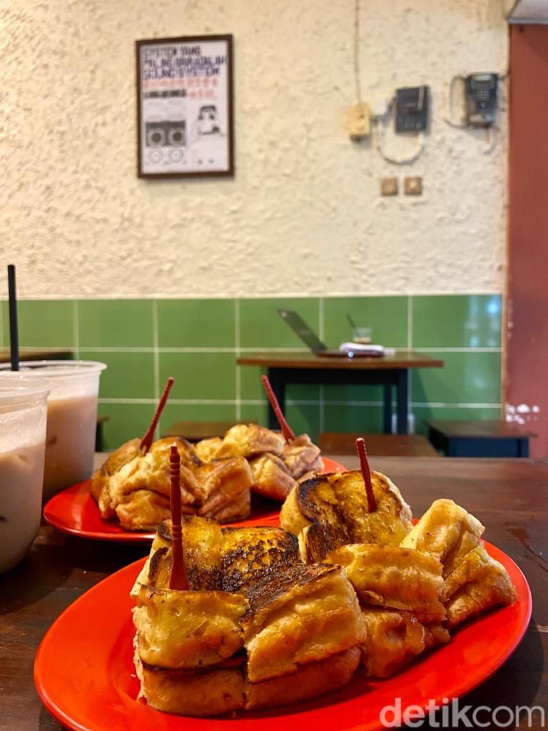 Hits di Jogja! Dessert dan Roti Kopitiam Kekinian di Pasar Kranggan