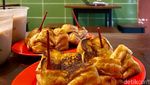 Pasar Kranggan Jogja Penuh Makanan Hits, Ada Dessert dan Roti Kopitiam
