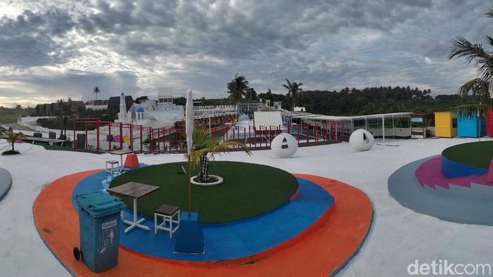 Karangpotong Ocean View di Cianjur.